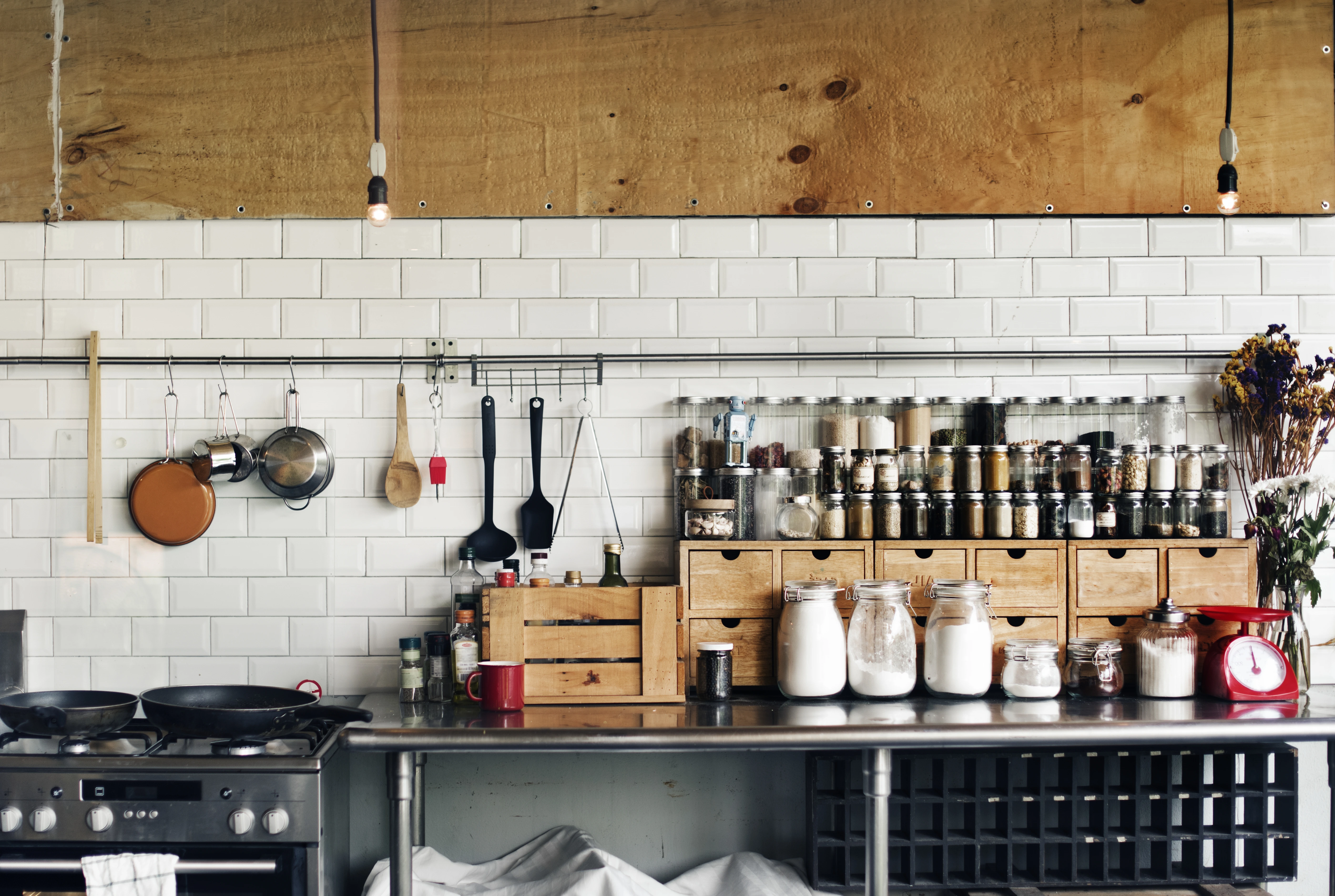 A Guide To Choosing The Right Kitchenware Items For Your Home
